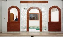 Tempat Ibadah Kampus: Menyatu dengan Ilmu, Harmoni dengan Iman