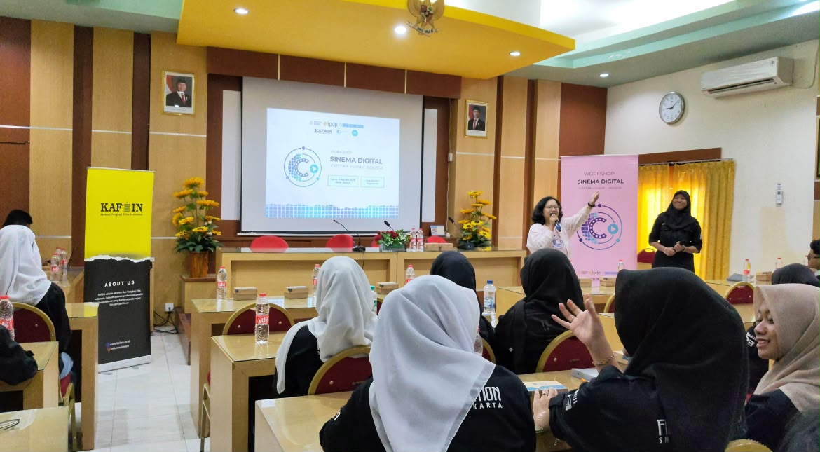 Film Bukan Sekadar Hiburan, Dosen Ilmu Komunikasi AMIKOM Ajak Pelajar Berpikir Kritis di Era Digital